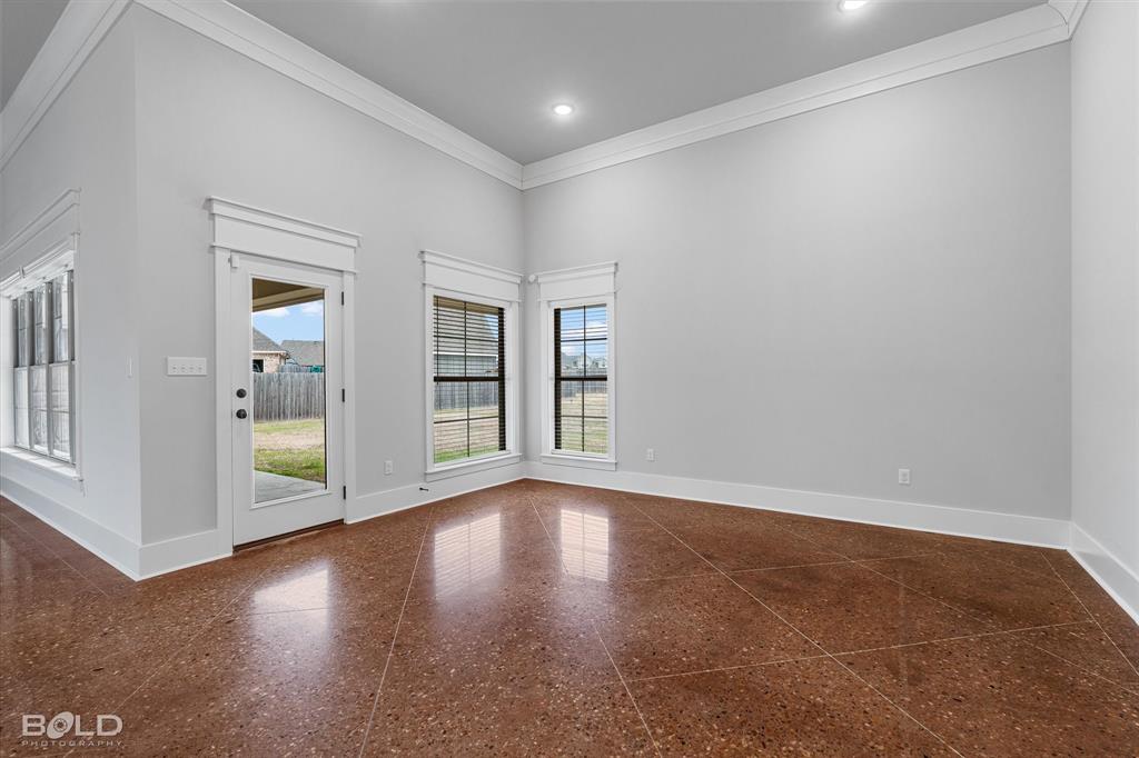 Haughton, Louisiana 71037, United States, 4 Bedrooms Bedrooms, ,2 BathroomsBathrooms,Residential,Pending,85849