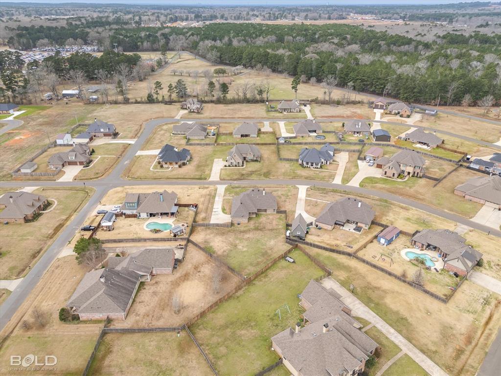 Haughton, Louisiana 71037, United States, 4 Bedrooms Bedrooms, ,2 BathroomsBathrooms,Residential,Pending,85849