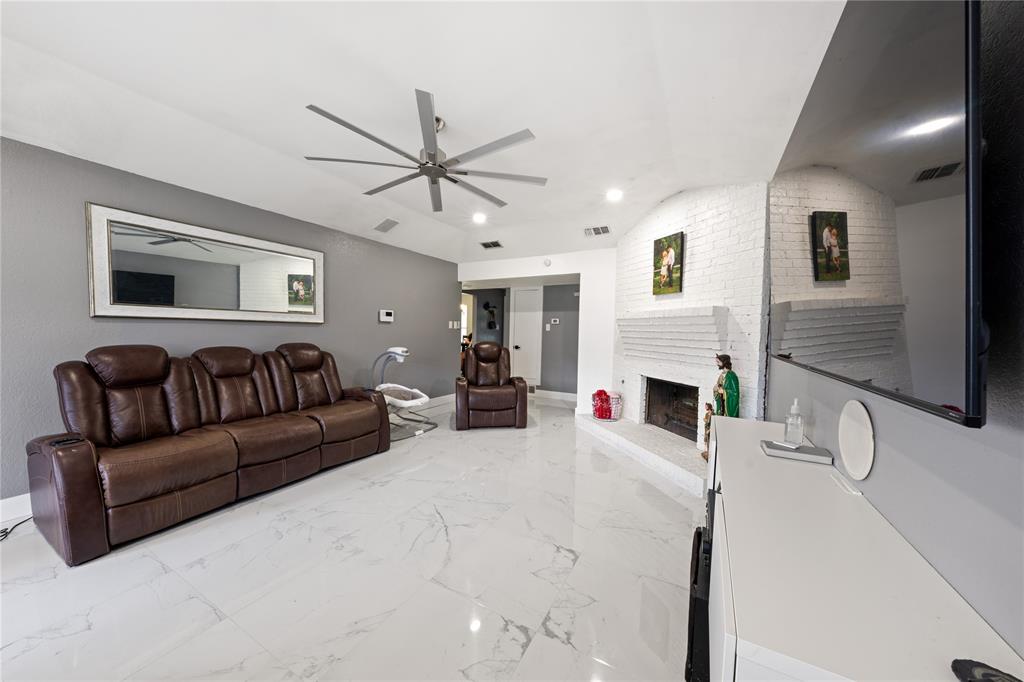 1610 Lime Leaf Court