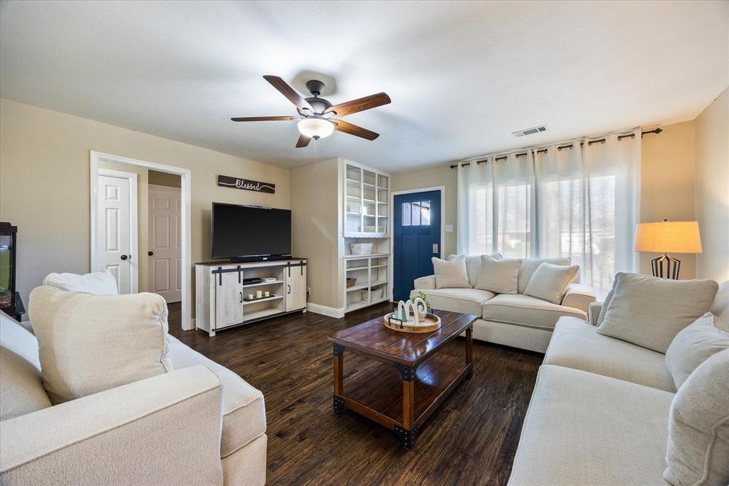 Lakeside 02 - Residential