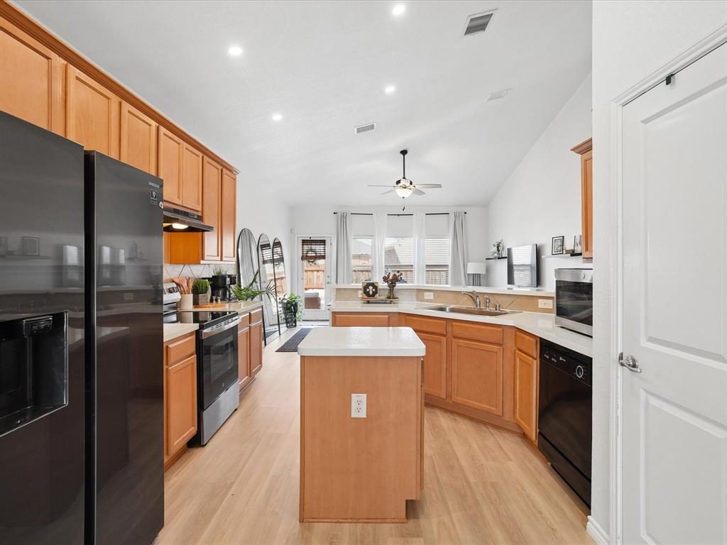 Harbor Glen Ph 02 - Residential