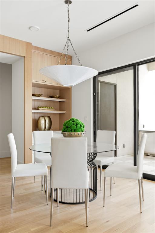 INWOOD ROAD ESTATES - Residential