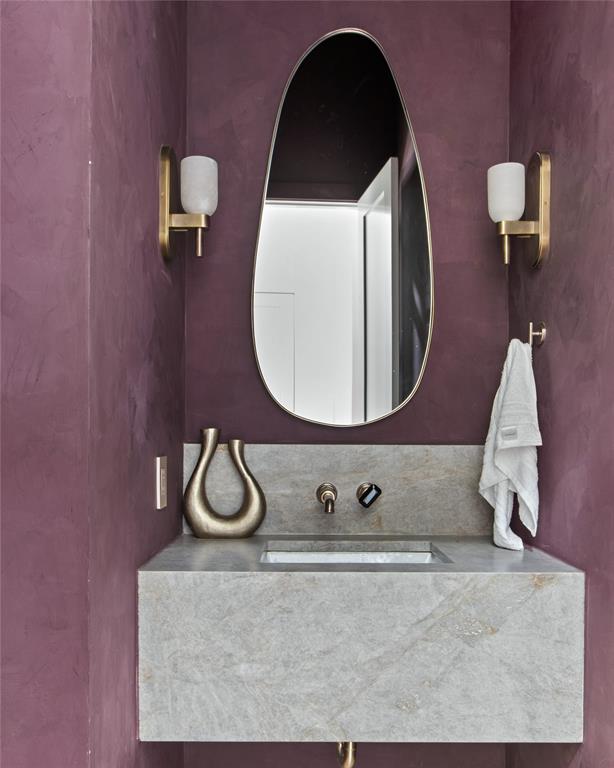 INWOOD ROAD ESTATES - Residential