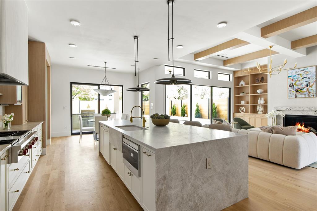 INWOOD ROAD ESTATES - Residential