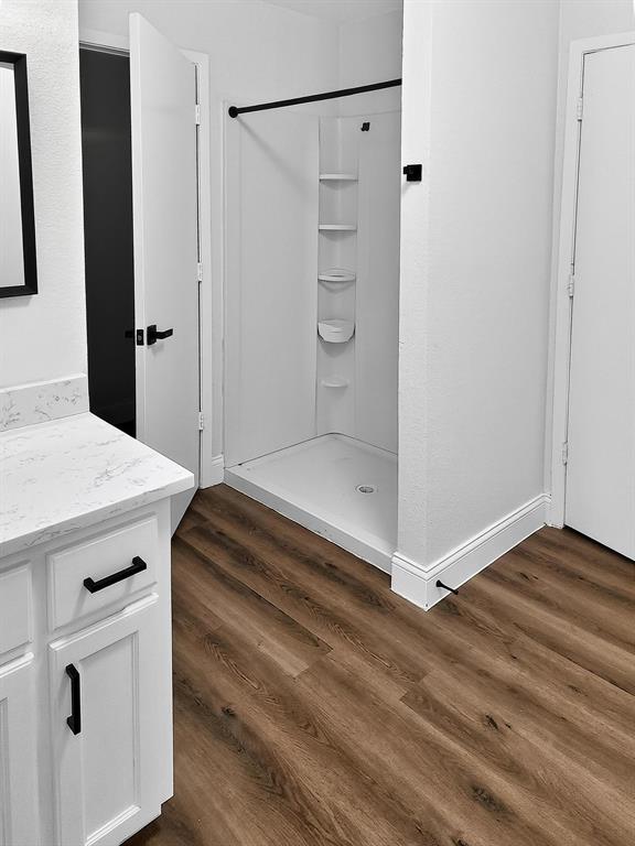 Alfred Clark Surv Abs #206 - Residential Lease