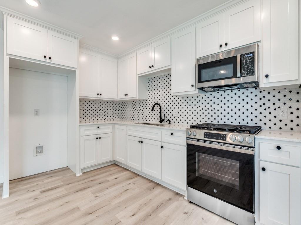 Deerpath Village 05 - Residential