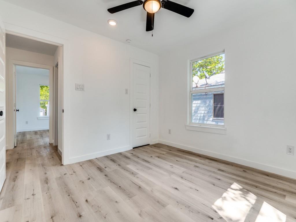 Deerpath Village 05 - Residential