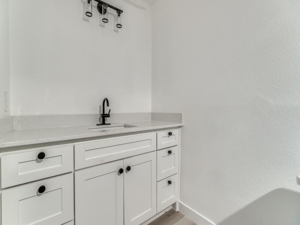 Deerpath Village 05 - Residential