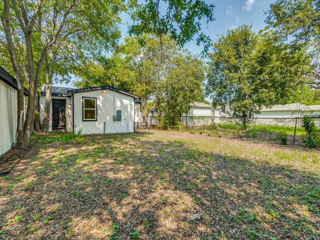 Deerpath Village 05 - Residential