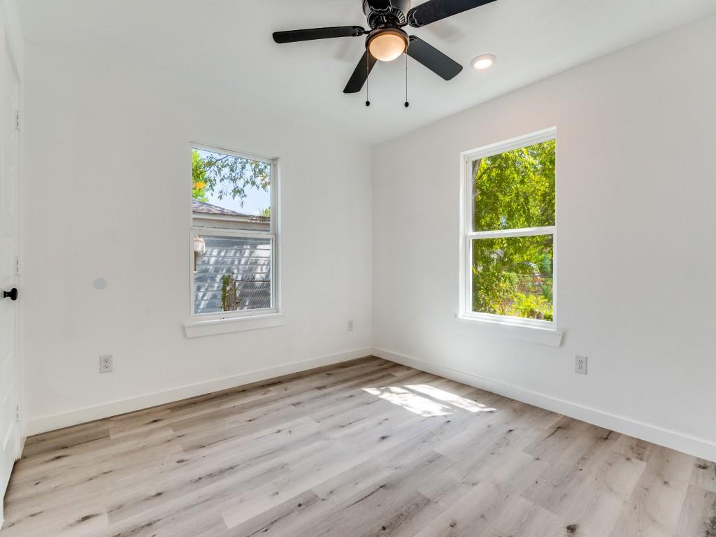 Deerpath Village 05 - Residential