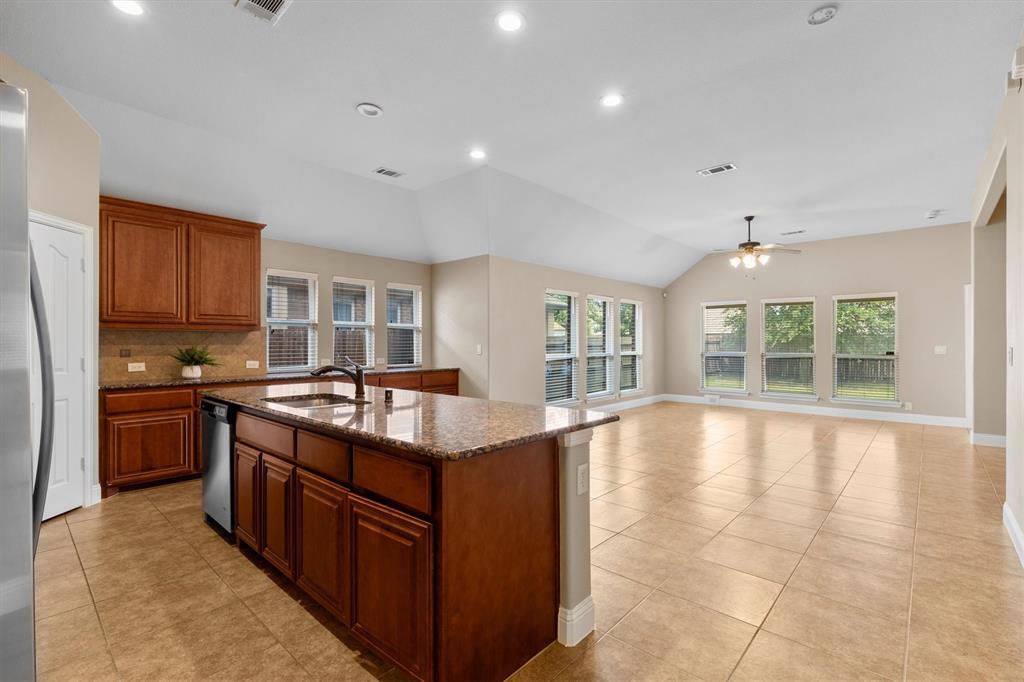 512 Salisbury Drive