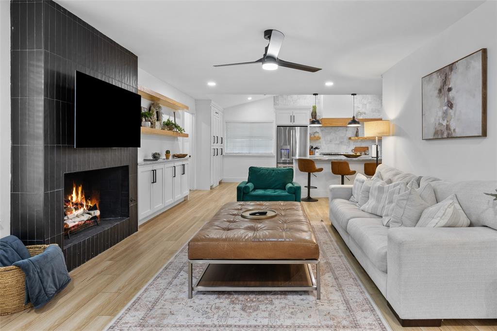 BRIARWOOD EAST NO 2 - Residential Lease