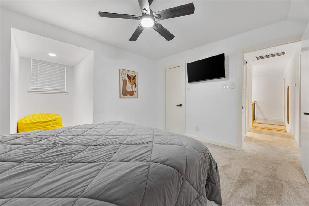 BRIARWOOD EAST NO 2 - Residential Lease