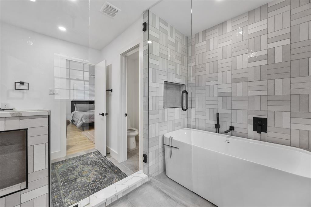 BRIARWOOD EAST NO 2 - Residential Lease