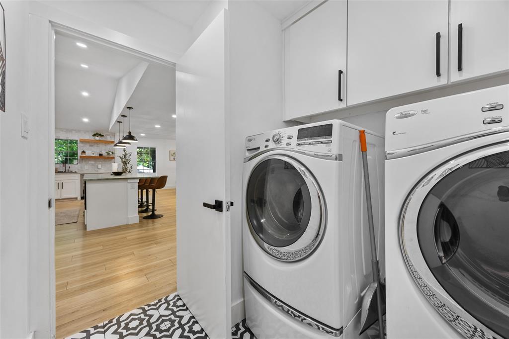 BRIARWOOD EAST NO 2 - Residential Lease