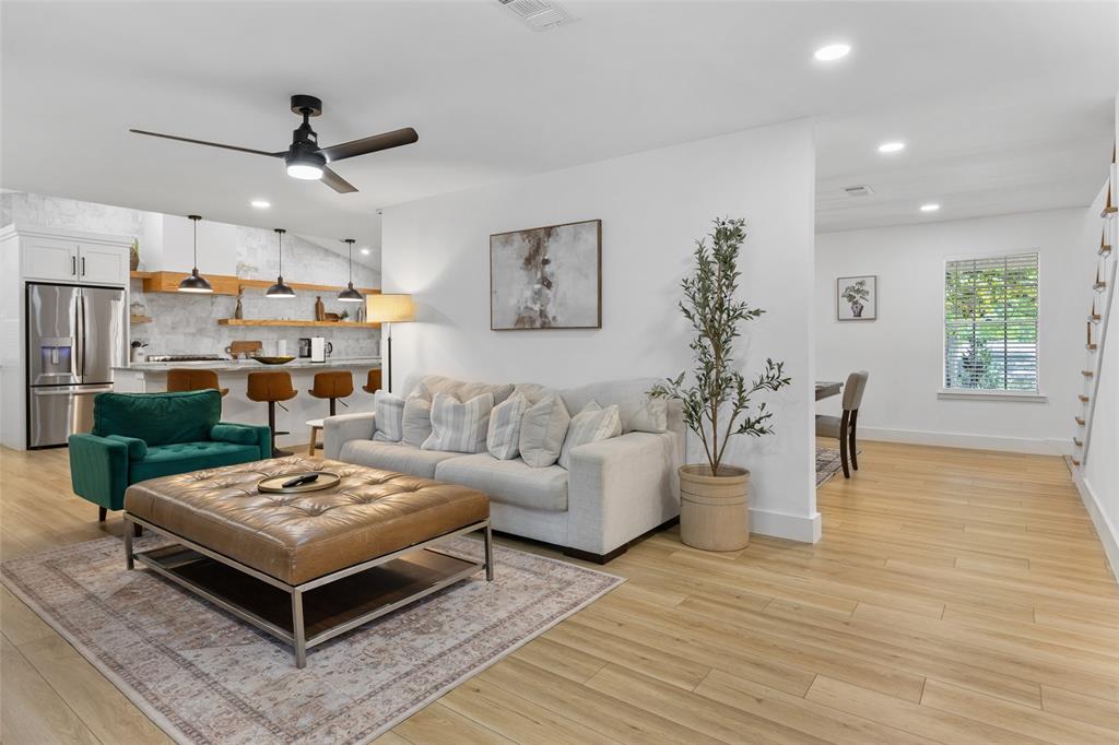 BRIARWOOD EAST NO 2 - Residential Lease