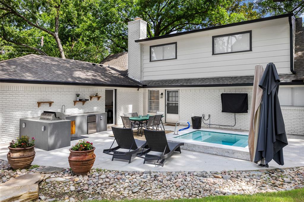 BRIARWOOD EAST NO 2 - Residential Lease