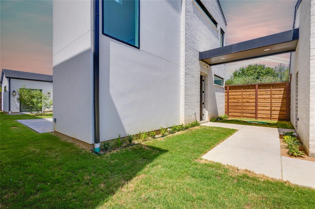 3313 Walchard Court