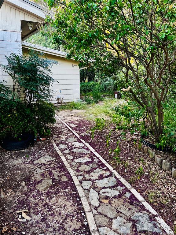 701 County Road 319