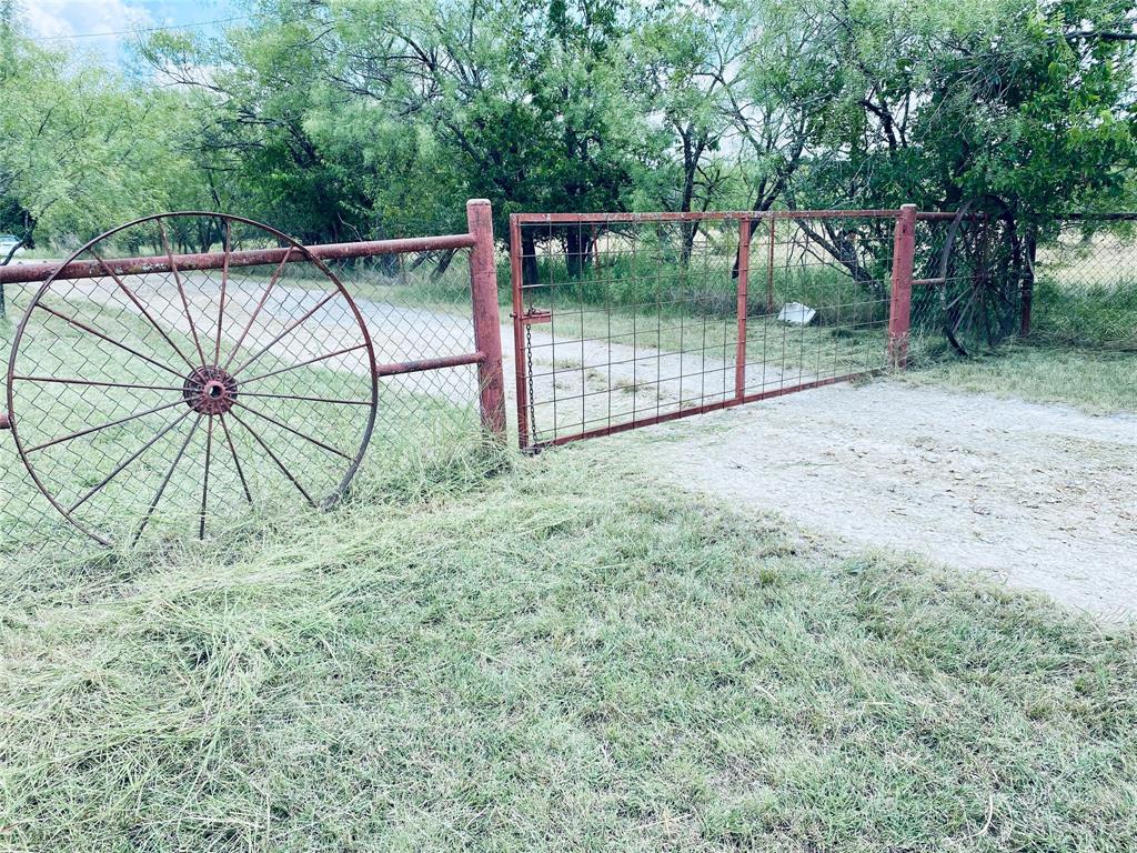 701 County Road 319