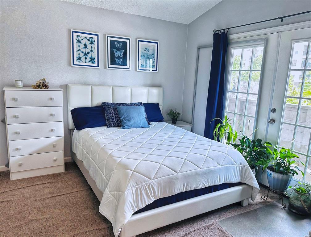 Parkwood Creek Condos - Residential