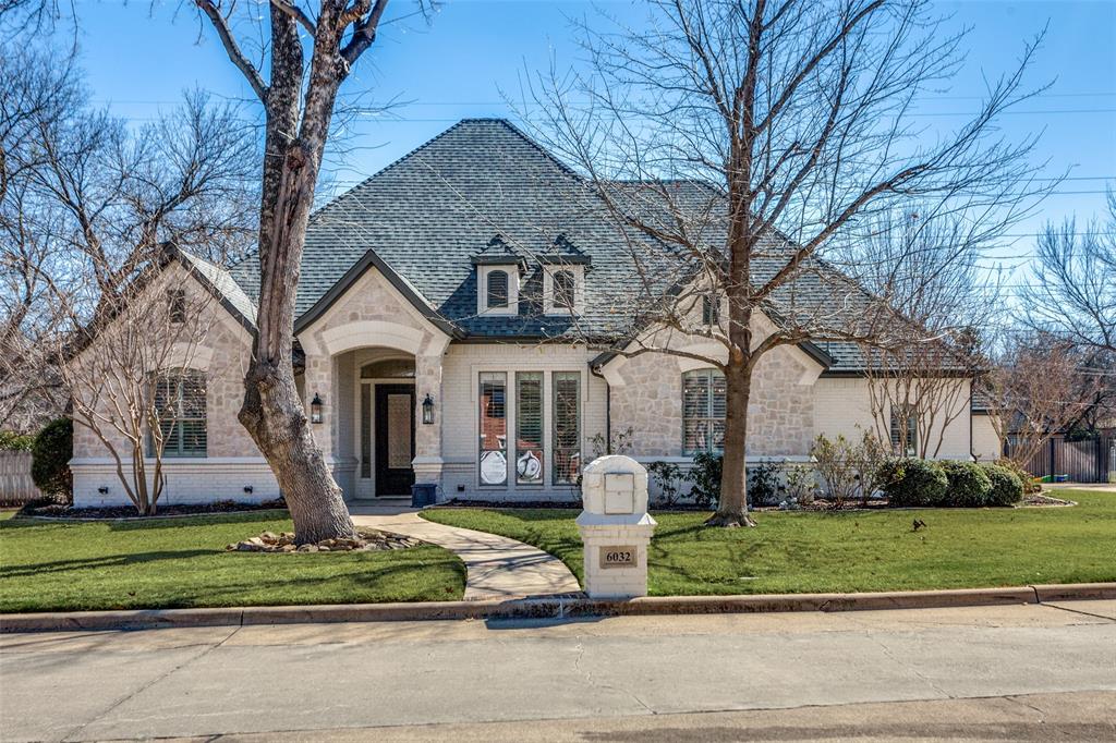 6032 Forest Lane