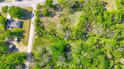Photo of TBD G W Jackson, Corsicana, TX 75110 (MLS # 21225370)