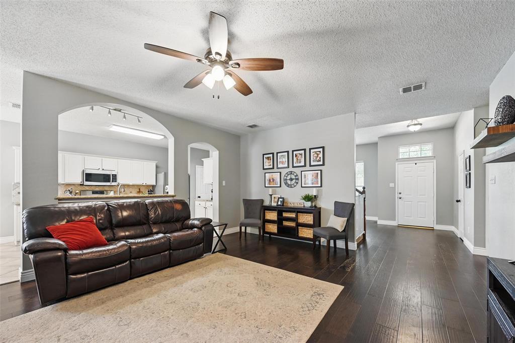 Rowlett, Texas 75089, United States, 4 Bedrooms Bedrooms, ,2 BathroomsBathrooms,Residential,Active,142232