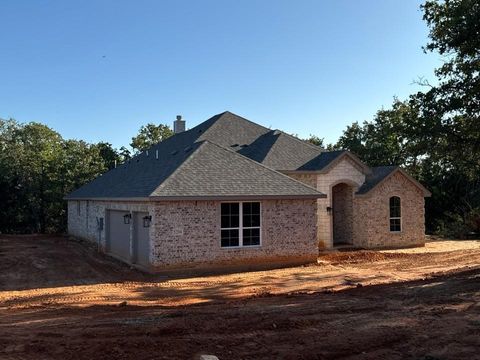 A home in Alvarado