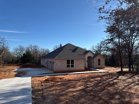 A home in Alvarado