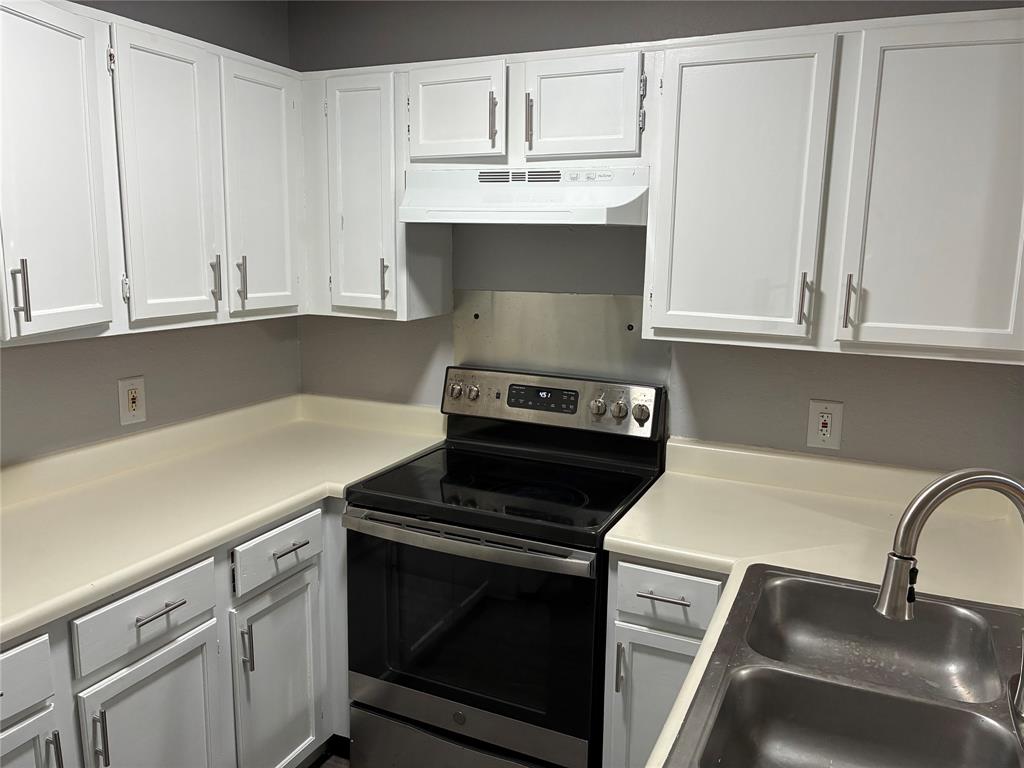 6108 Abrams Road 306