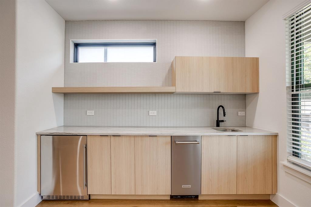 Country Club Heights - Residential