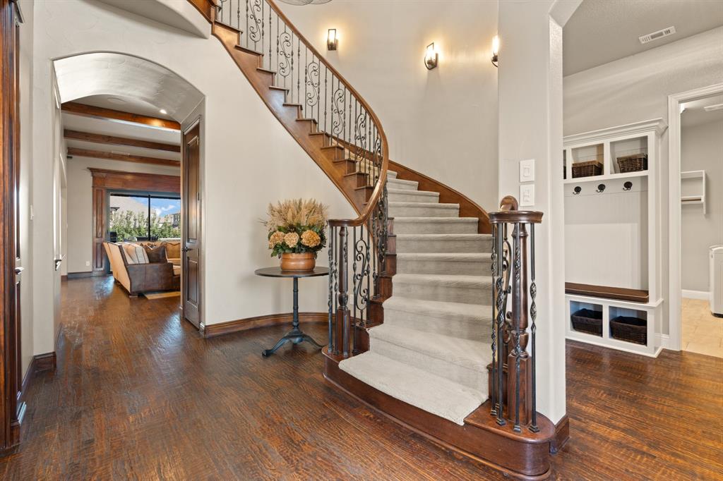120 Mckinley Drive