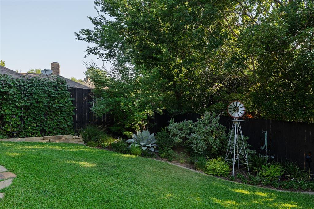 Ridglea Country Club Estates - Residential