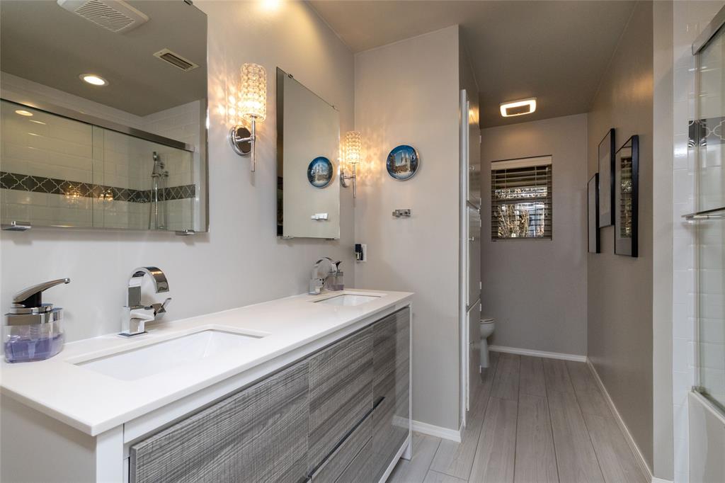 Ridglea Country Club Estates - Residential