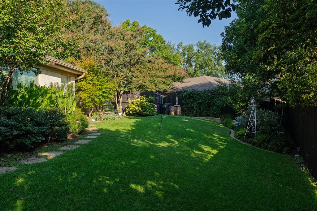 Ridglea Country Club Estates - Residential