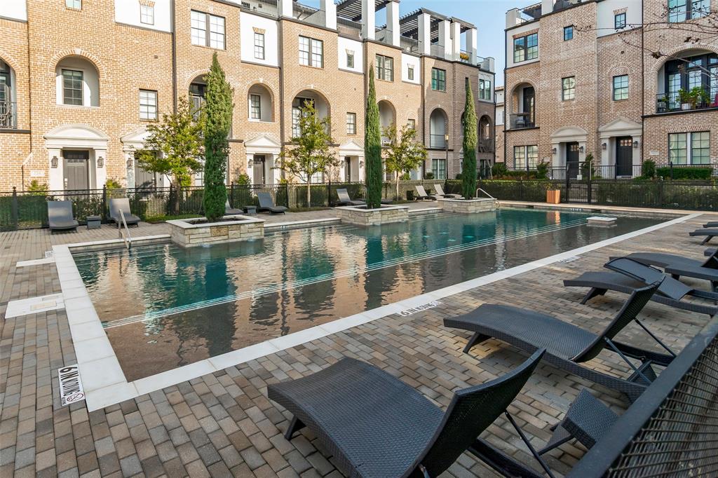 Irving, Texas 75039, United States, 3 Bedrooms Bedrooms, ,4 BathroomsBathrooms,Residential,Pending,13210