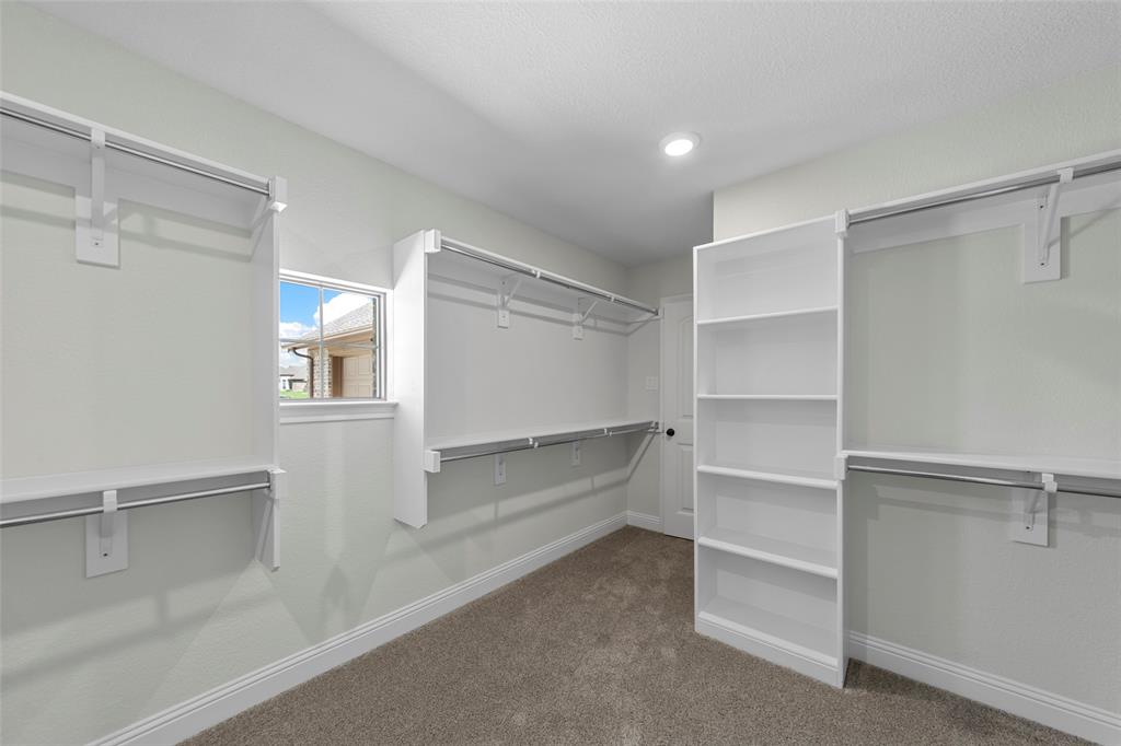 High Meadow Est, Ph II - Residential