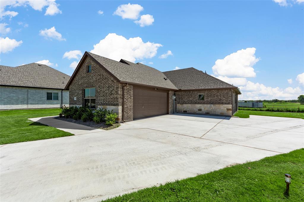 High Meadow Est, Ph II - Residential