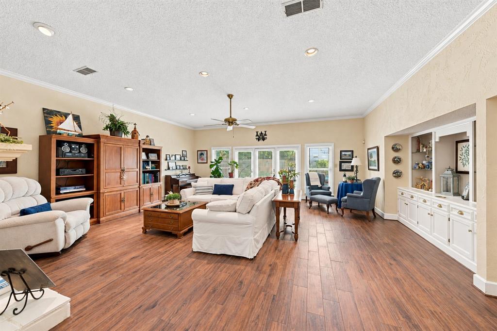 1834 Rhinevalley Drive