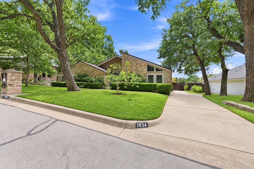 1834 Rhinevalley Drive