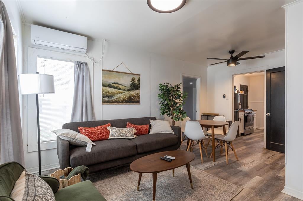 1942 S 20th Street