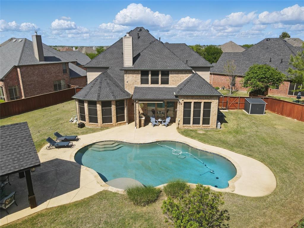 Lantana, Texas 76226, United States, 5 Bedrooms Bedrooms, ,4 BathroomsBathrooms,Residential,Pending,115889