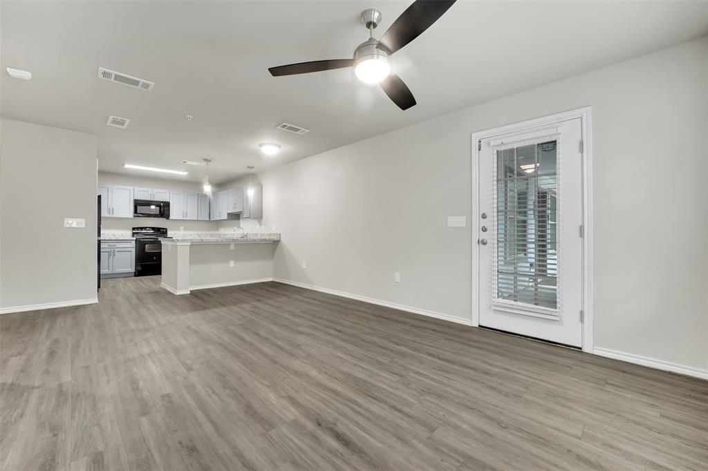 6108 Abrams Road 201