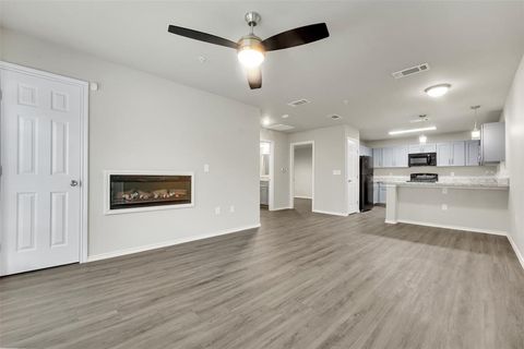 6108 Abrams Road 201 Dallas TX 75231