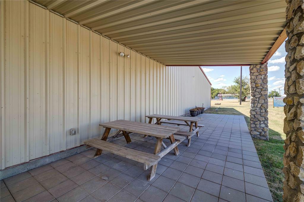 Rock Island & Razor Add - Residential