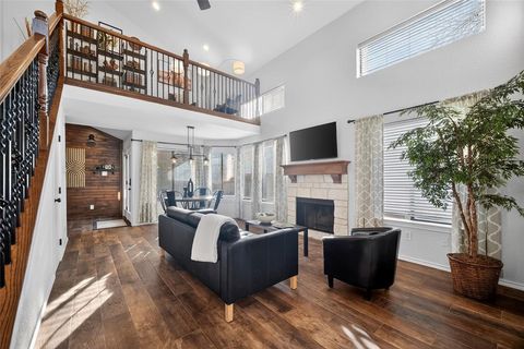 18040 Midway Road 209 Dallas TX 75287