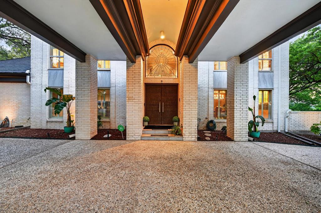 304 Havenwood Lane N