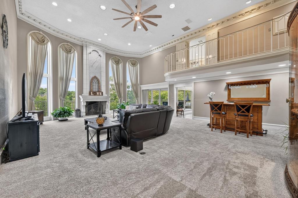 304 Havenwood Lane N