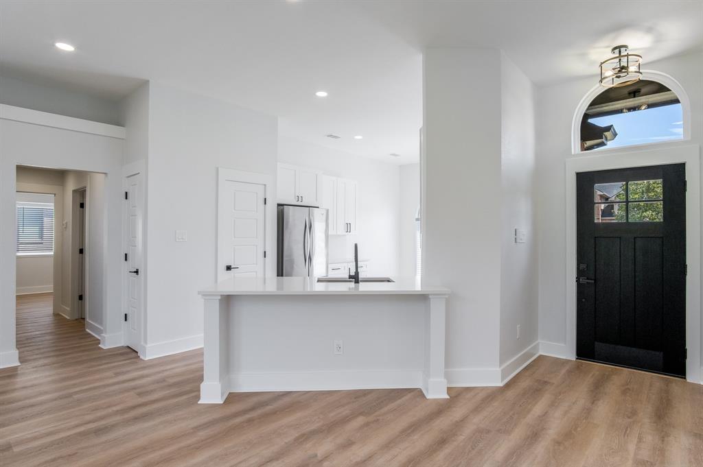 Rockwall, Texas 75032, United States, 3 Bedrooms Bedrooms, ,2 BathroomsBathrooms,Residential,Pending,135594